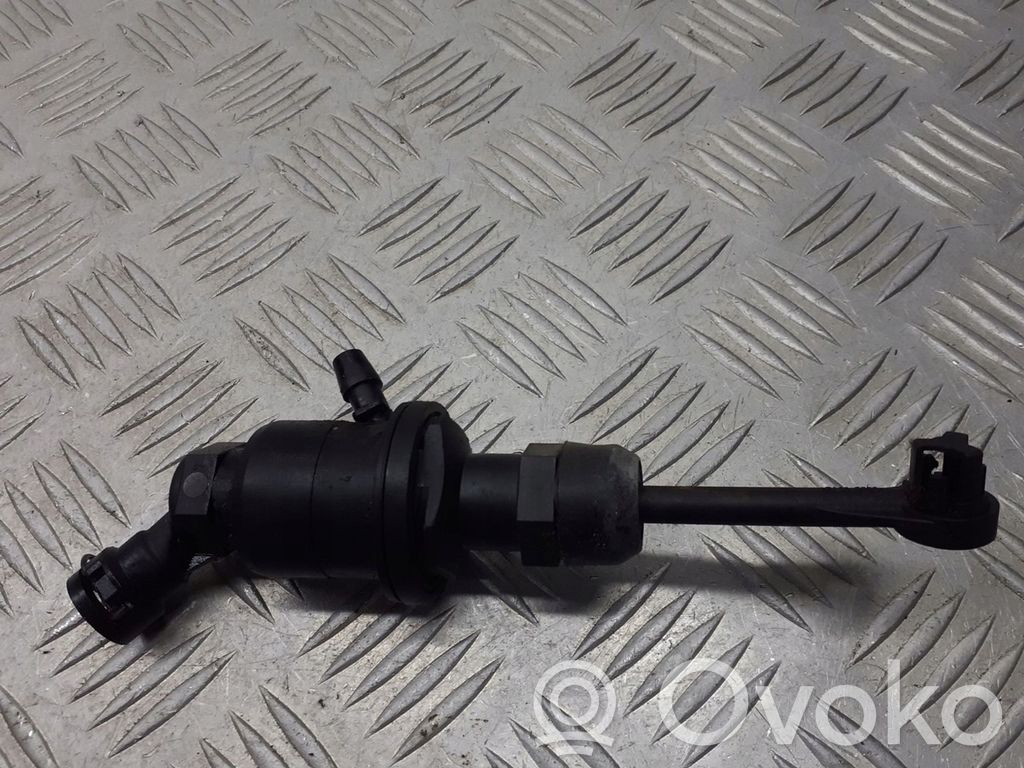 Kytkimen apusylinteri   306109U100