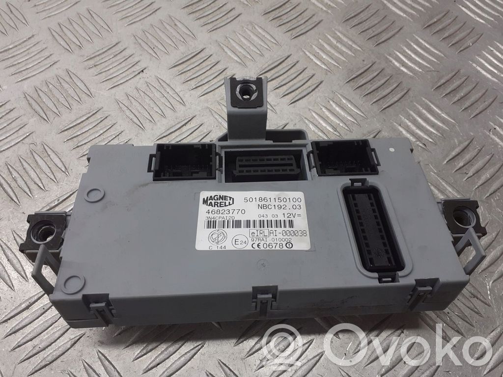 Fiat Stilo Drošinātāju kaste (komplekts) 