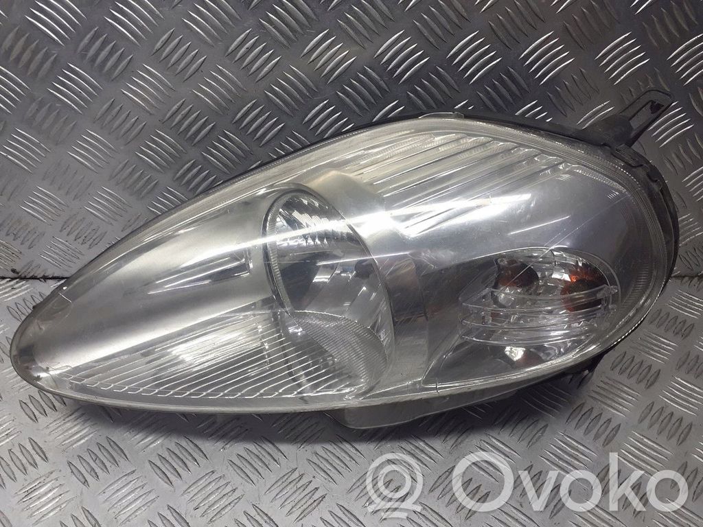 Fiat Grande Punto Far 