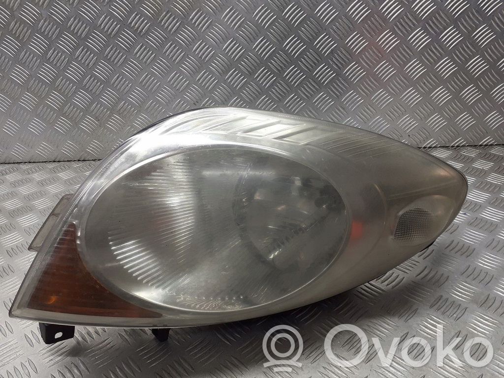 LED Daytime headlight   20B039