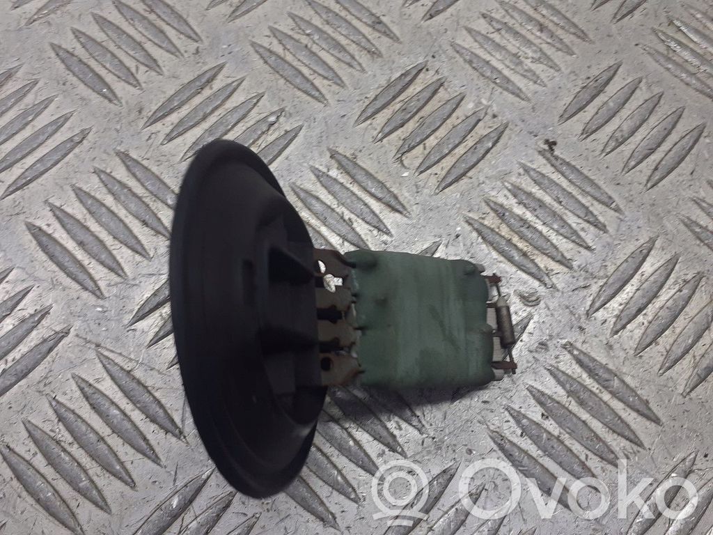 Volkswagen Fox Motor aerotermă/rezistor ventilator 