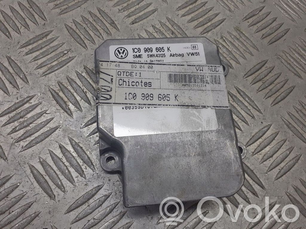 Unitate/modul de comandă airbaguri   1C0909605K