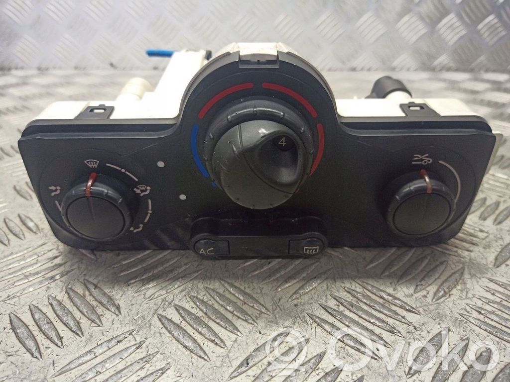 Renault Clio III Interruptor de control del ventilador interior 