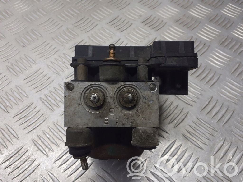ABS Steuergerät   MN102311