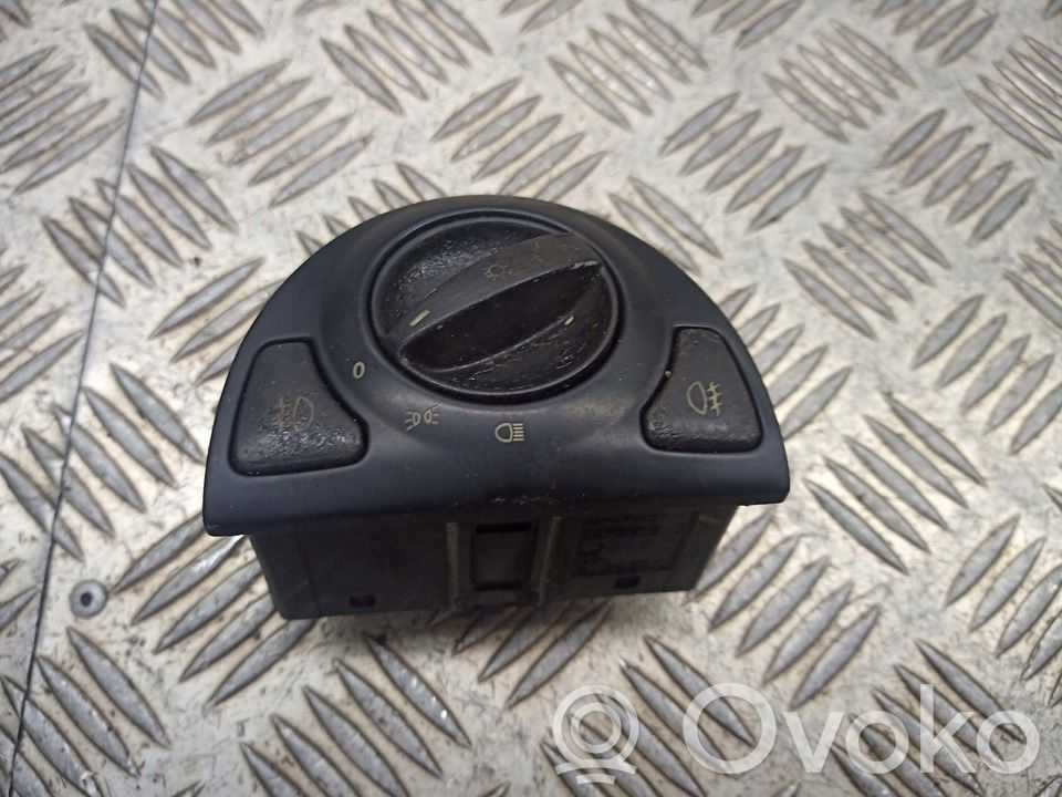 Lichtschalter   1278613