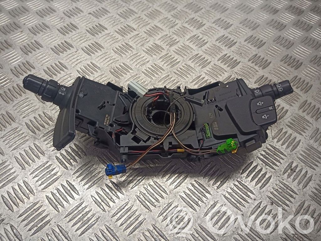 Renault Clio III Comutator ștergătoare faruri 