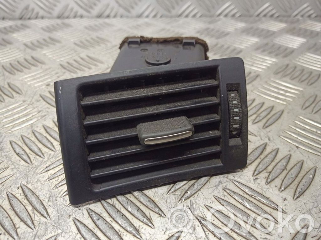 Audi A4 S4 B6 8E 8H Luftausströmer Lüftungsdüse Luftdüse frontscheibe