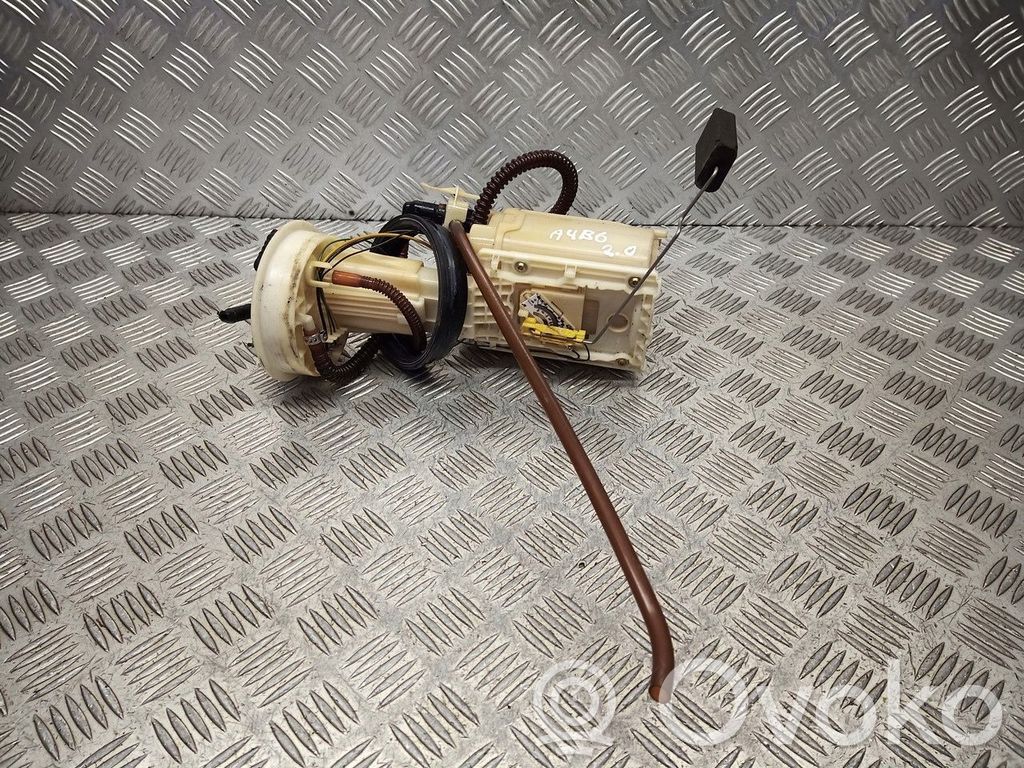 Audi A4 S4 B6 8E 8H Bomba interna de combustible 