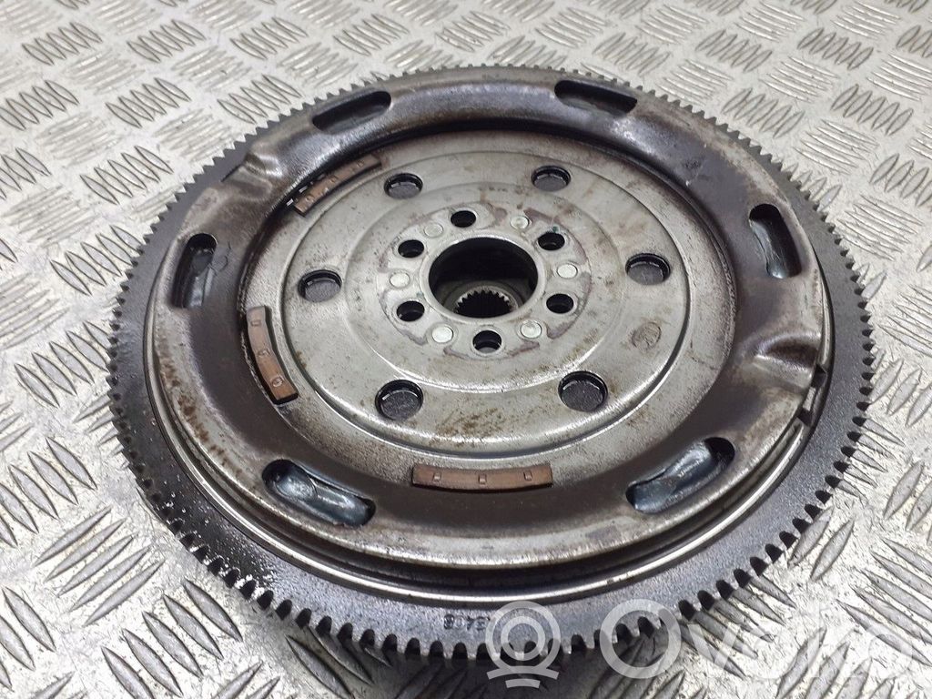 Volante motor   A8408