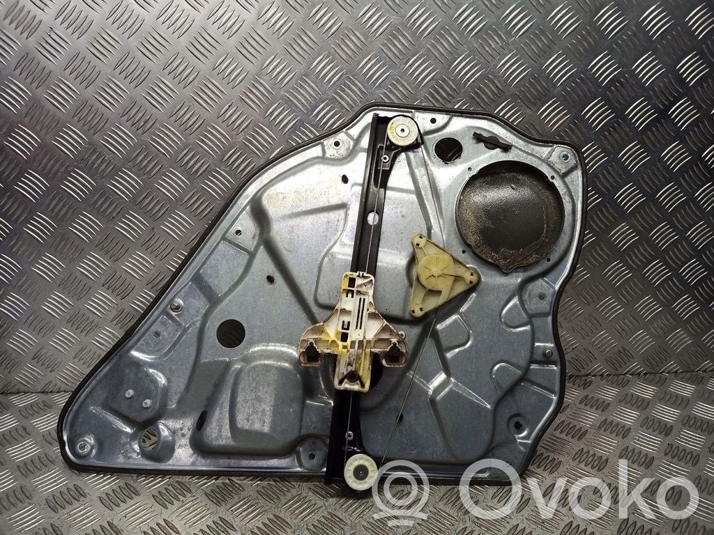 Volkswagen Polo IV 9N3 Macara geam ușă spate cu motor 