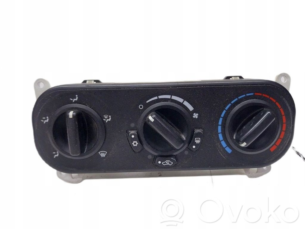 Interior fan control switch   05058307AE