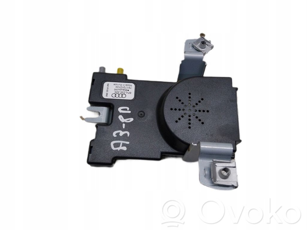 Audi A3 S3 8P Amplificateur d'antenne 