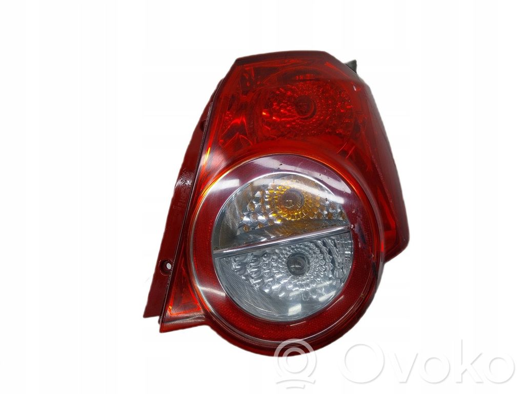 Chevrolet Aveo Rückleuchte Heckleuchte 