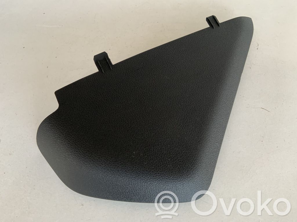 Panelės apdailos skydas (šoninis)   8W0857086C,8W0857086