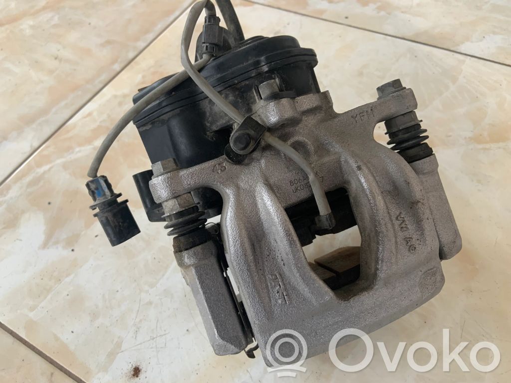 Audi Q5 SQ5 FY Tylny zacisk hamulcowy 