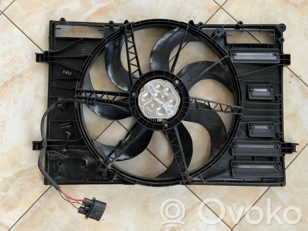 Volkswagen Jetta VII Suport ventilator radiator 