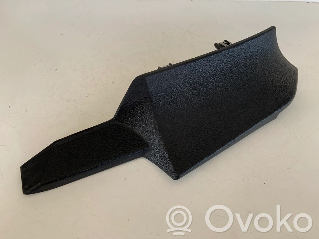 Audi Q7 4M Element deski rozdzielczej / dół 