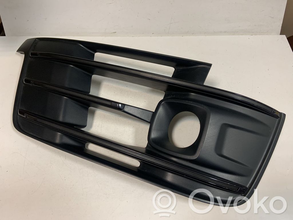 Audi Q7 4M Etupuskurin alempi jäähdytinsäleikkö 
