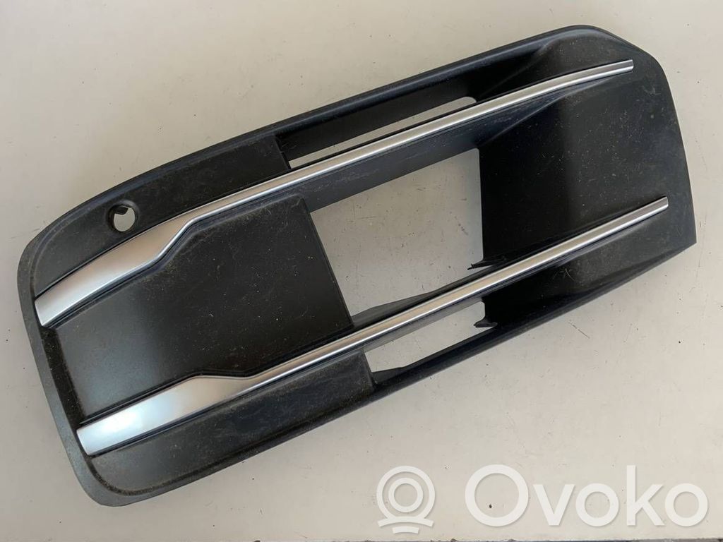 Audi Q7 4M Mascherina inferiore del paraurti anteriore 
