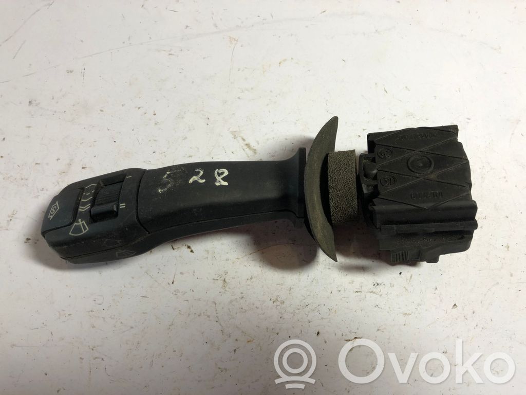 Commodo d'essuie-glace   8352013,01200900,PA66MX40