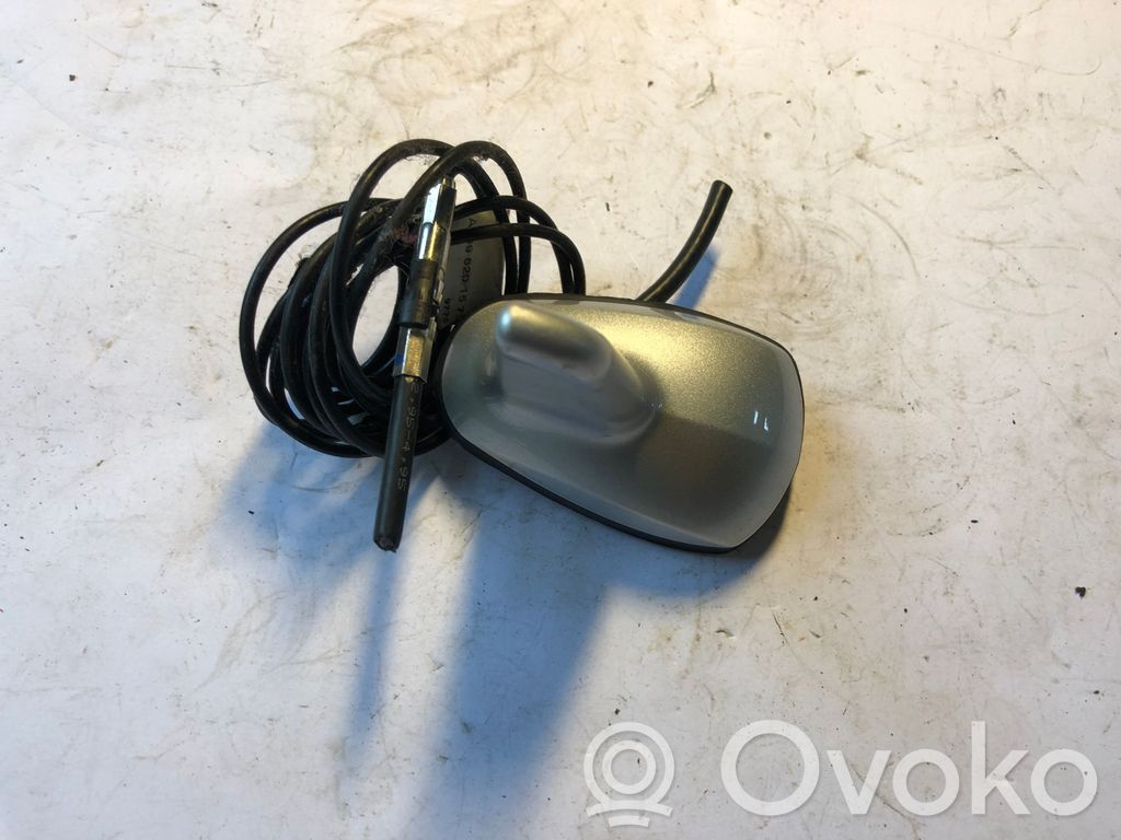 Mercedes-Benz CLK A209 C209 Antenna GPS 