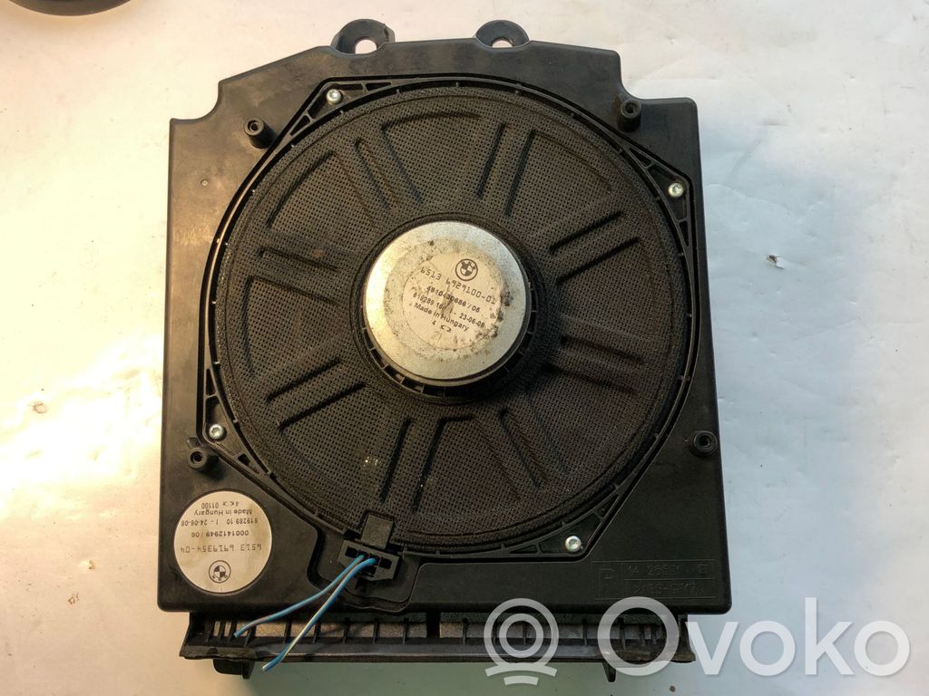 BMW 5 E60 E61 Altavoz subwoofer 