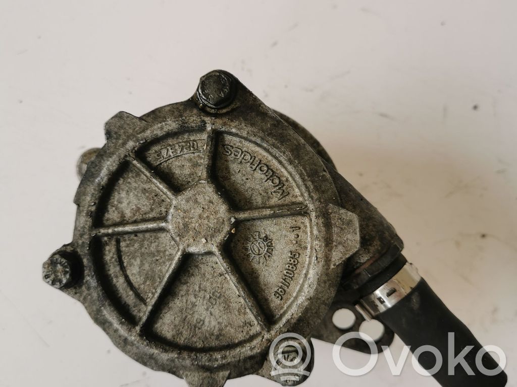 BMW 3 E46 Vacuum pump 
