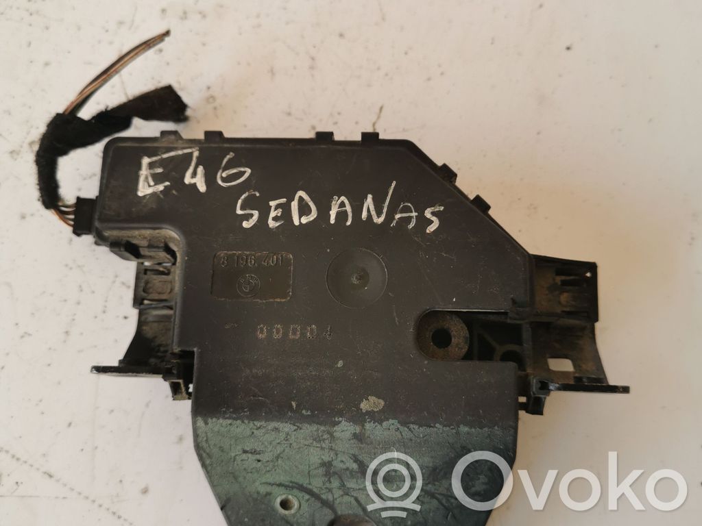 Tailgate/trunk/boot lock/catch/latch   8196401