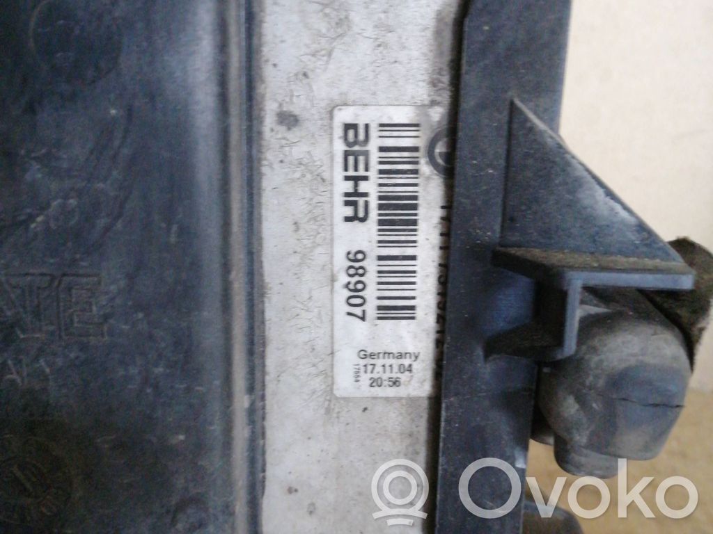 BMW 5 E60 E61 Viršutinė dalis radiatorių panelės (televizoriaus) 