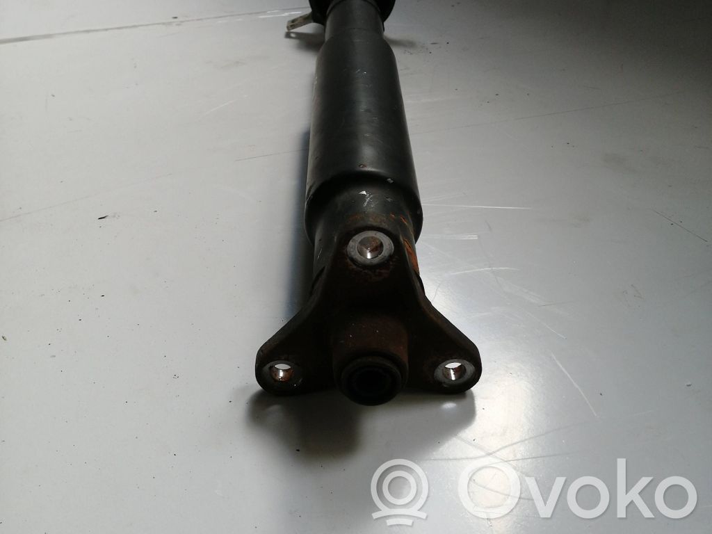 BMW 3 E92 E93 Kardanas komplekte 