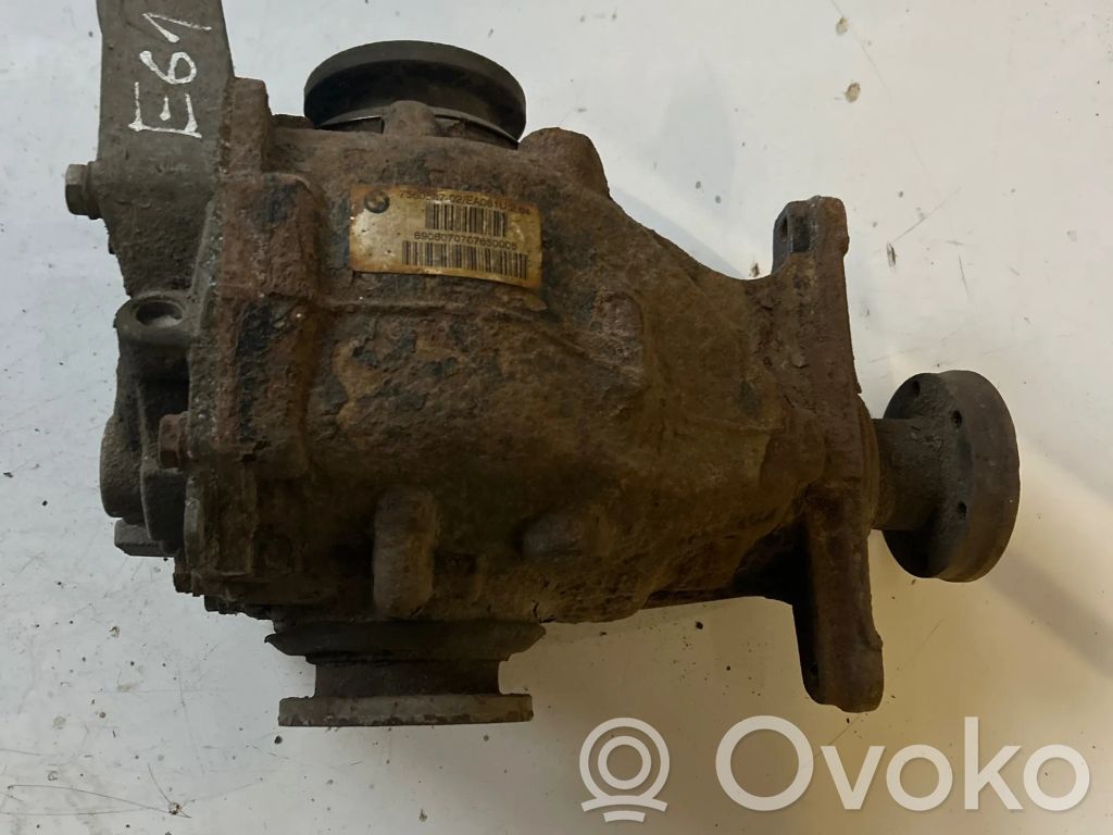 Rear differential   7560587