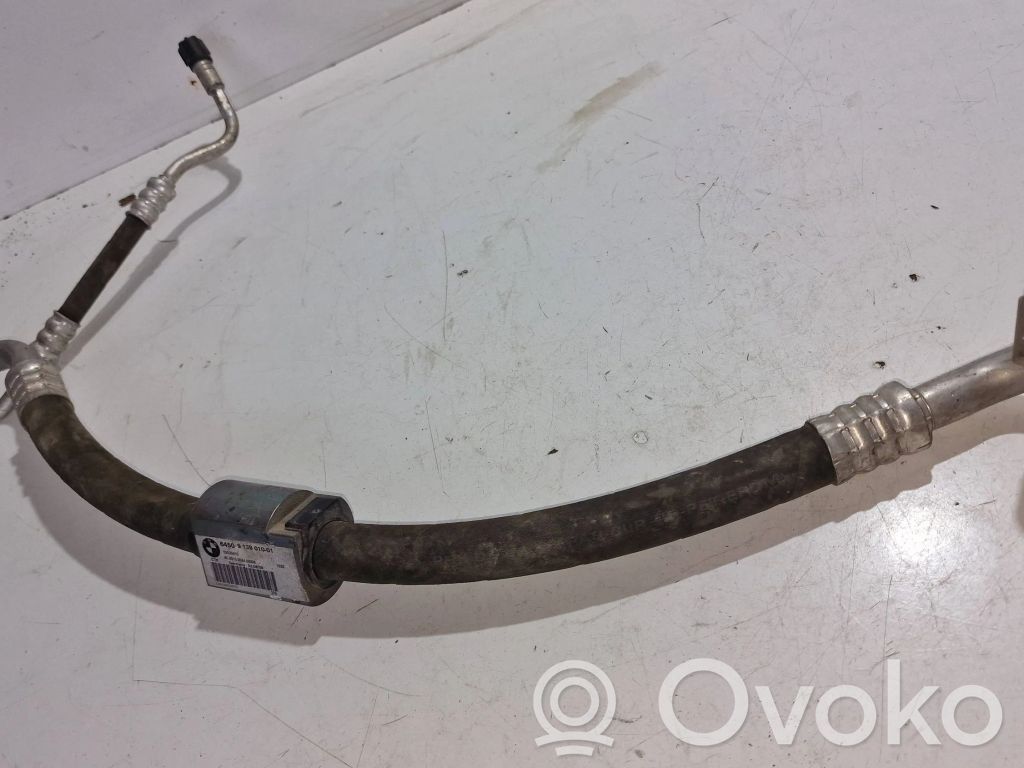 BMW 3 E90 E91 Ilmastointilaitteen putki (A/C) 