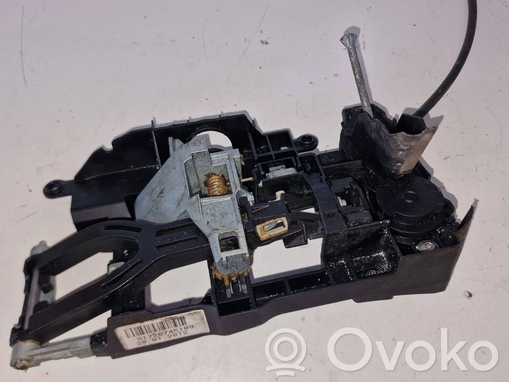 BMW 5 F10 F11 Klamka/wspornik zewnętrzny drzwi przednich 