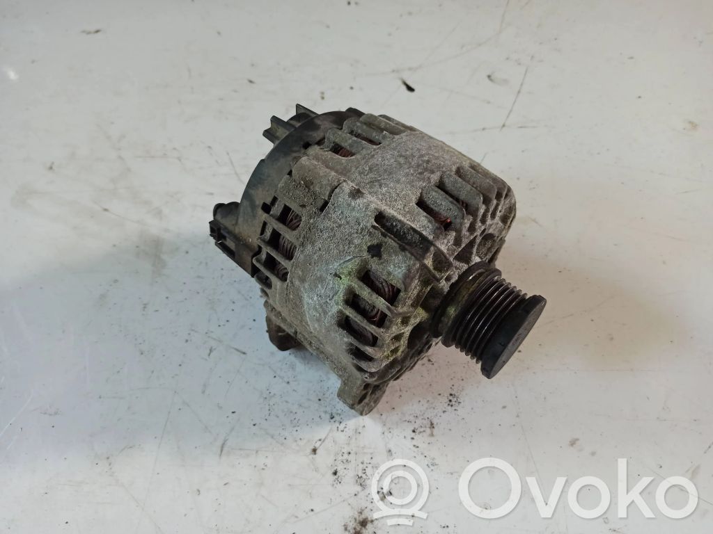 Audi A4 S4 B8 8K Alternator 