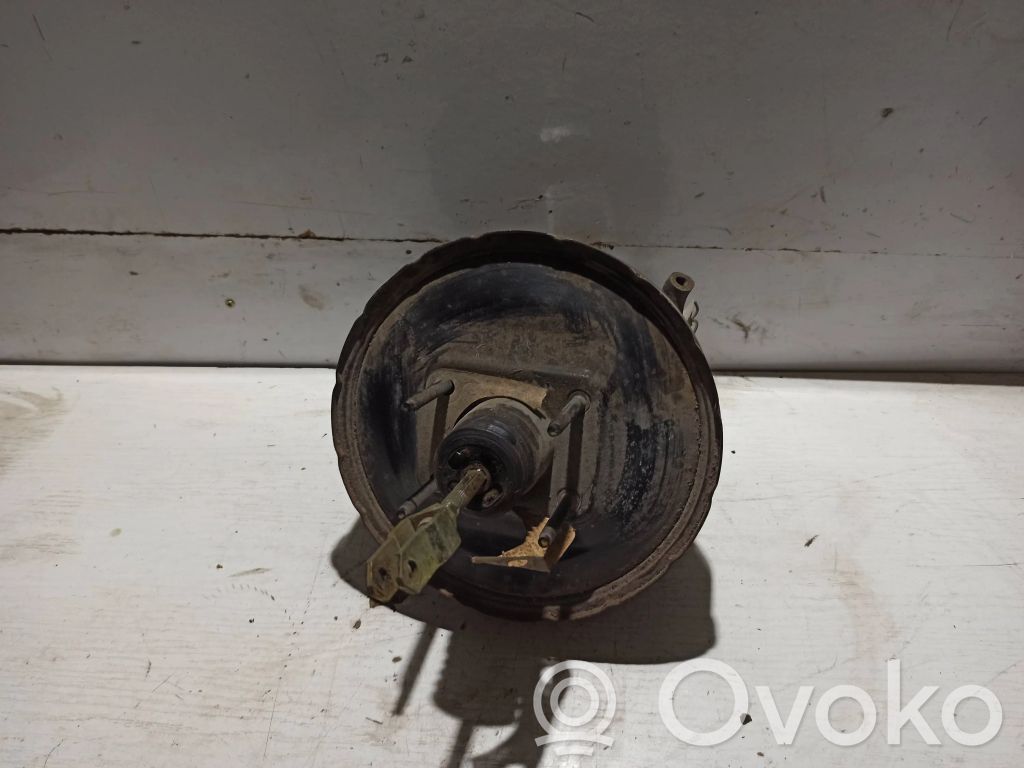 Nissan Navara D22 Brake booster 