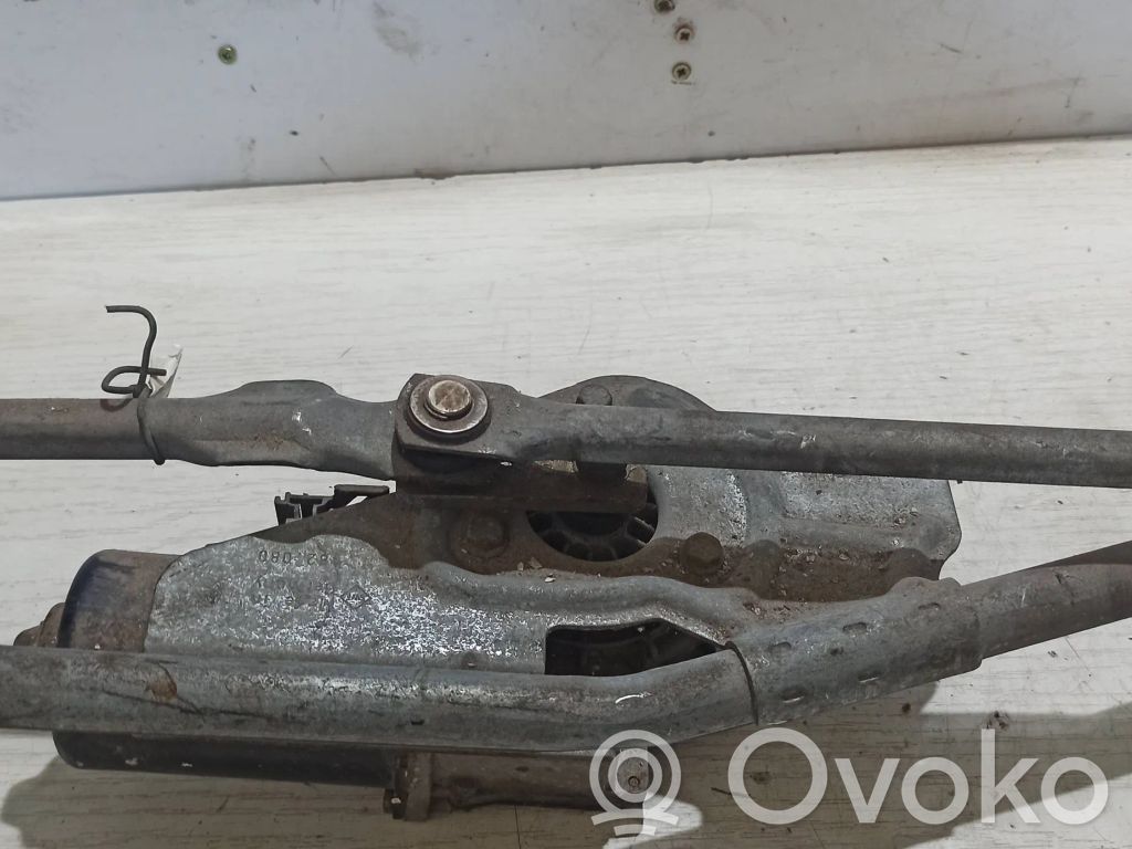 BMW 5 E39 Mechanizm i silniczek wycieraczek szyby przedniej / czołowej 