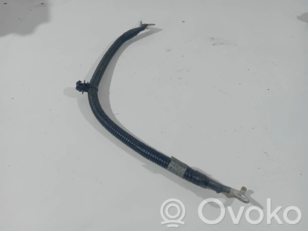 Pluskaapeli (akku)   K4000201208,Z8TZT9