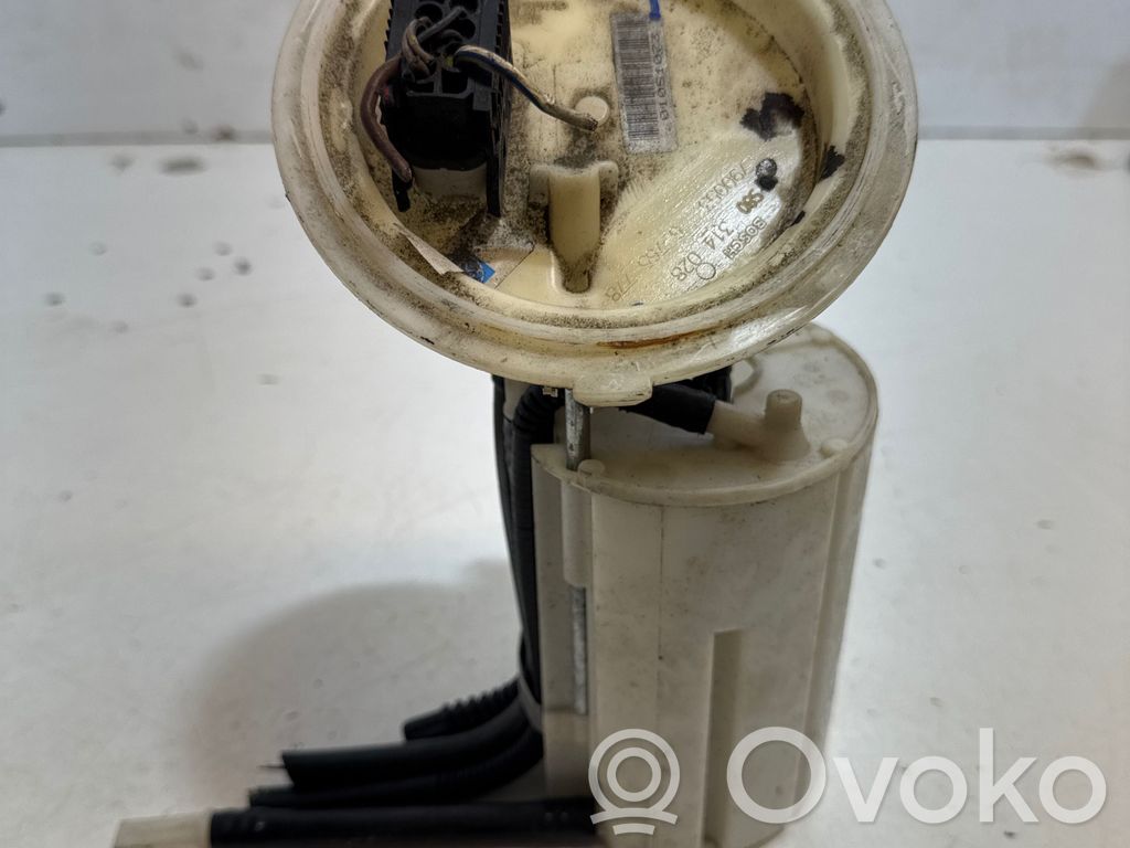 BMW 5 E60 E61 Bomba interna de combustible 