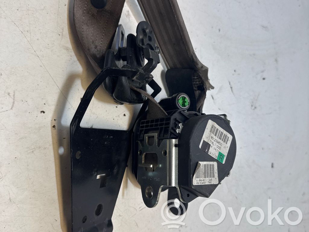 Volvo XC90 Cinturón trasero 