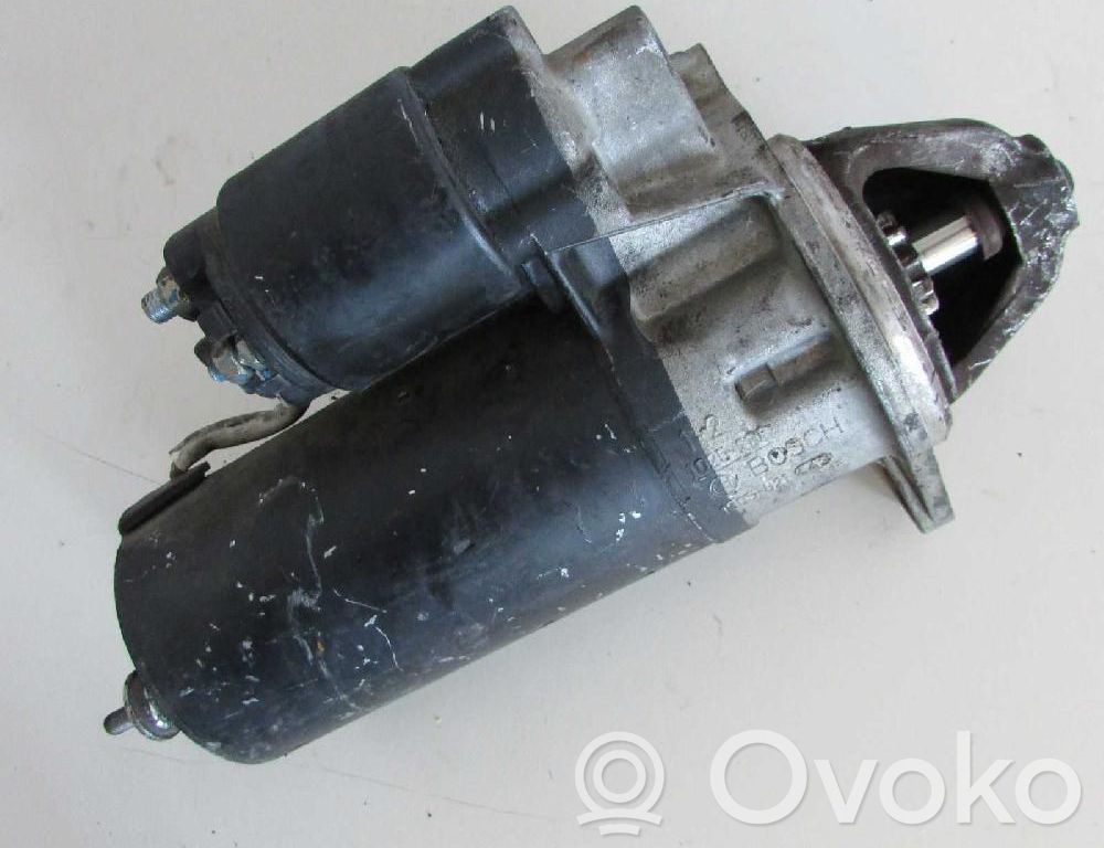 Opel Corsa B Rozrusznik 