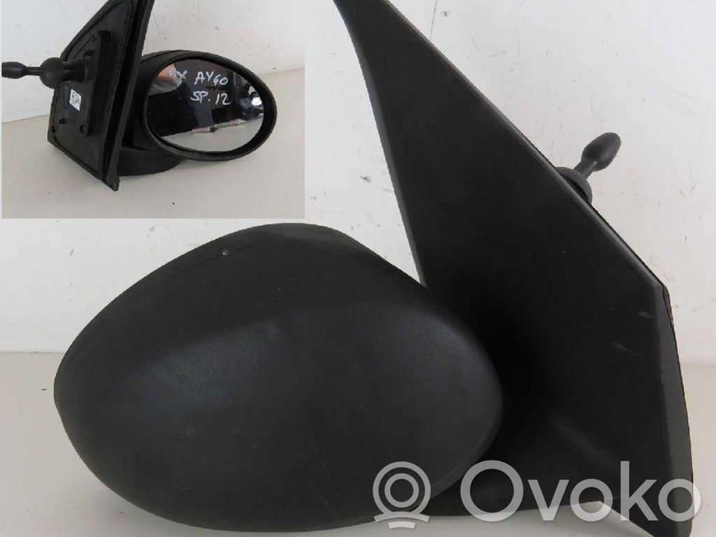 Toyota Aygo AB10 Espejo lateral manual 