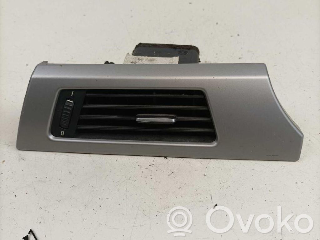 BMW 3 E90 E91 Dashboard side air vent grill/cover trim 