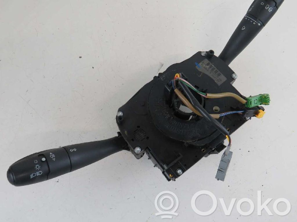 Peugeot 207 Multifunctional control switch/knob 