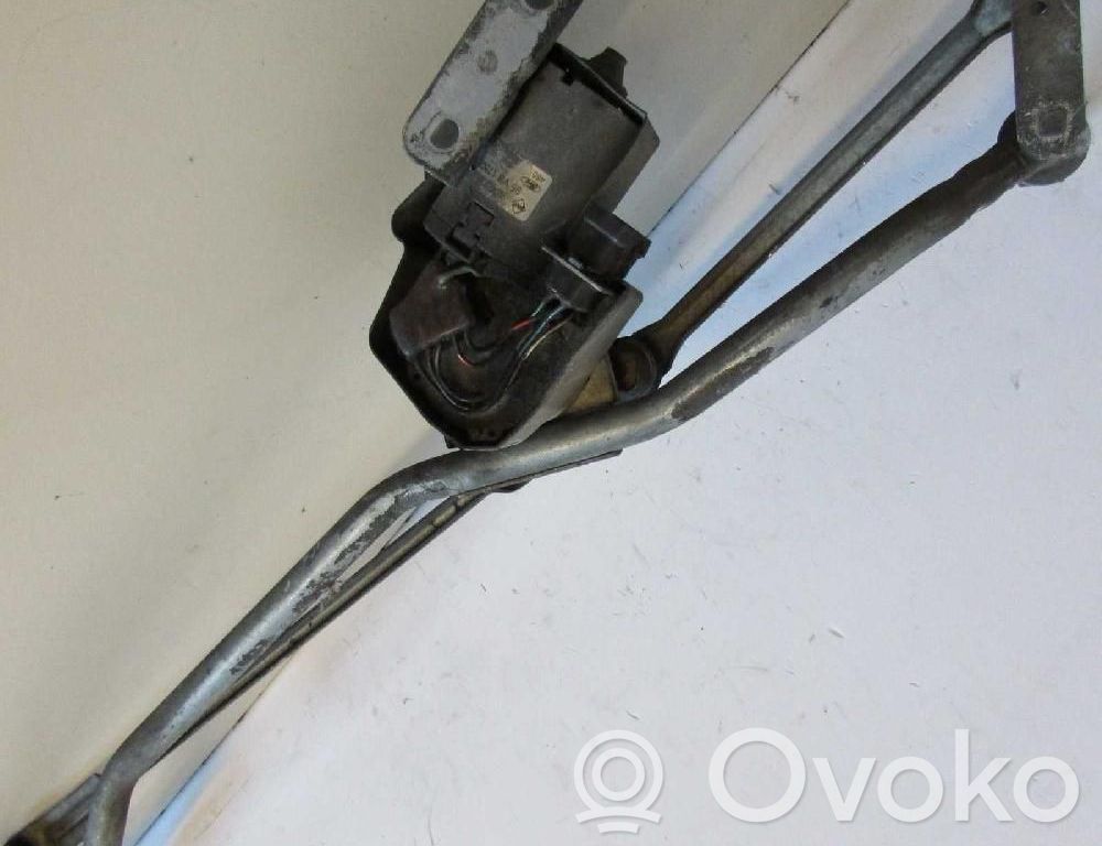 Ford Transit Priekinio stiklo valytuvas 