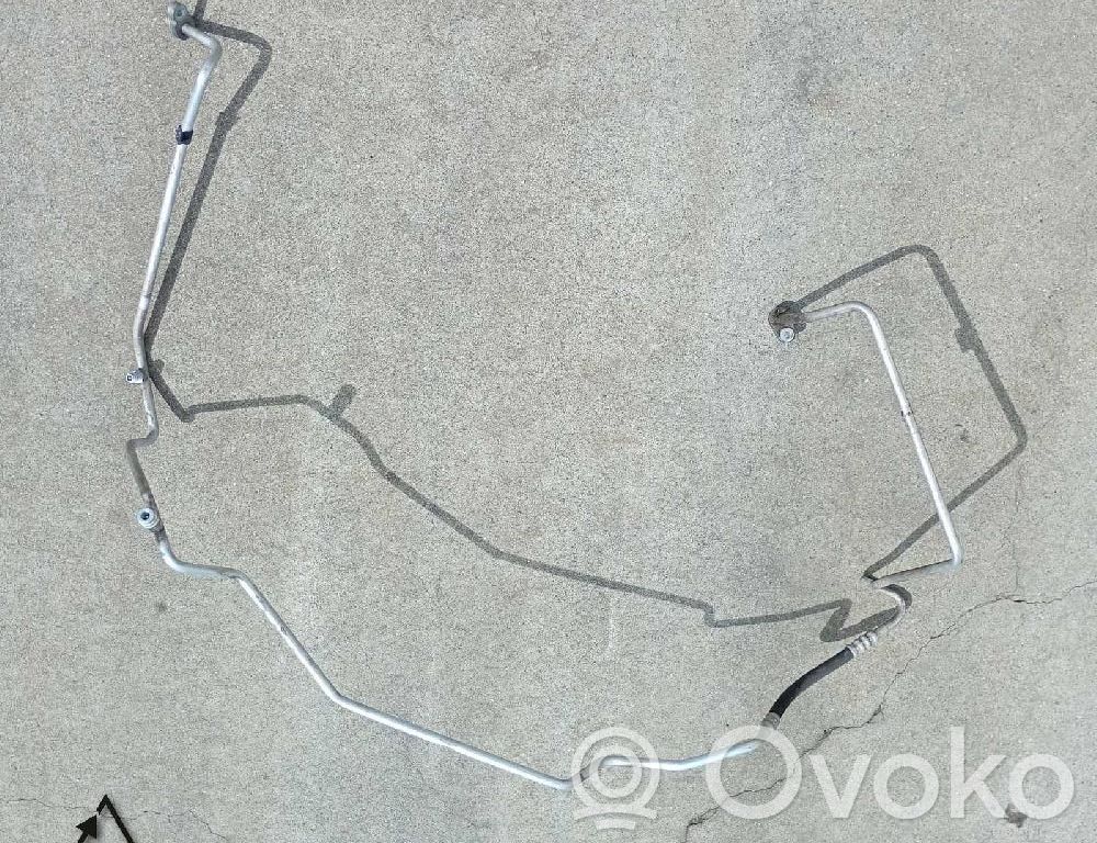 Peugeot 208 I Kompressorin ilmanoton letku 