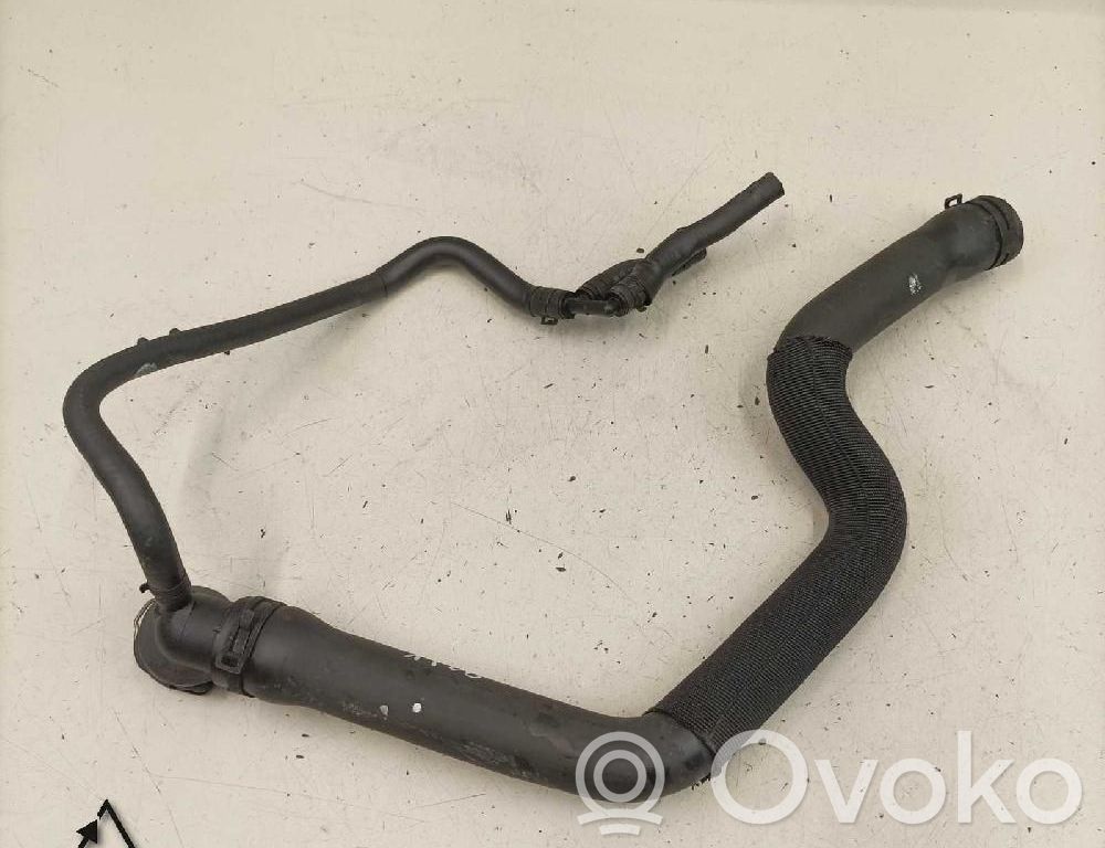 Volkswagen Tiguan Wąż / Przewód nagrzewnicy chłodnicy 