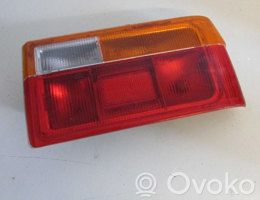Rear/tail lights   16086