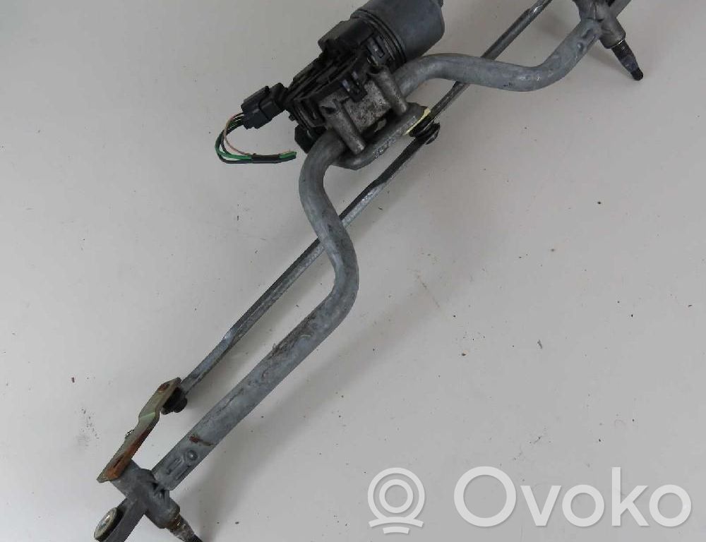 Renault Clio II Tuulilasinpyyhkimen sulka 