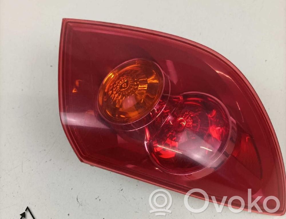 Mazda 3 I Galinis žibintas kėbule 