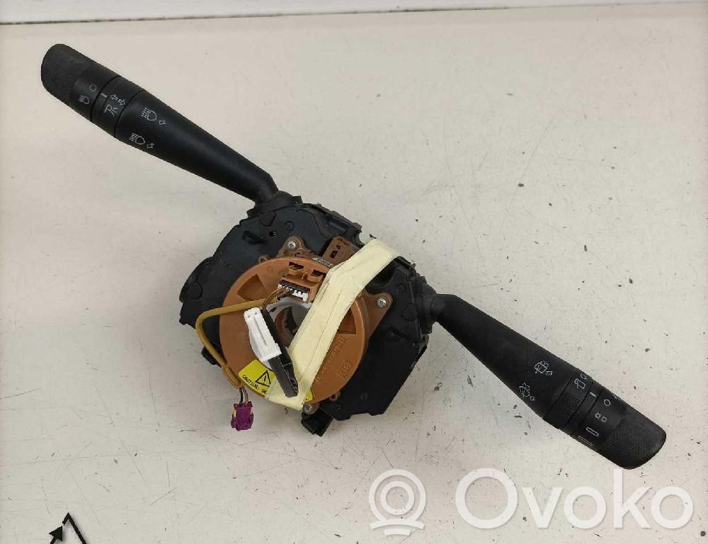 Fiat Doblo Interruptor de luz 